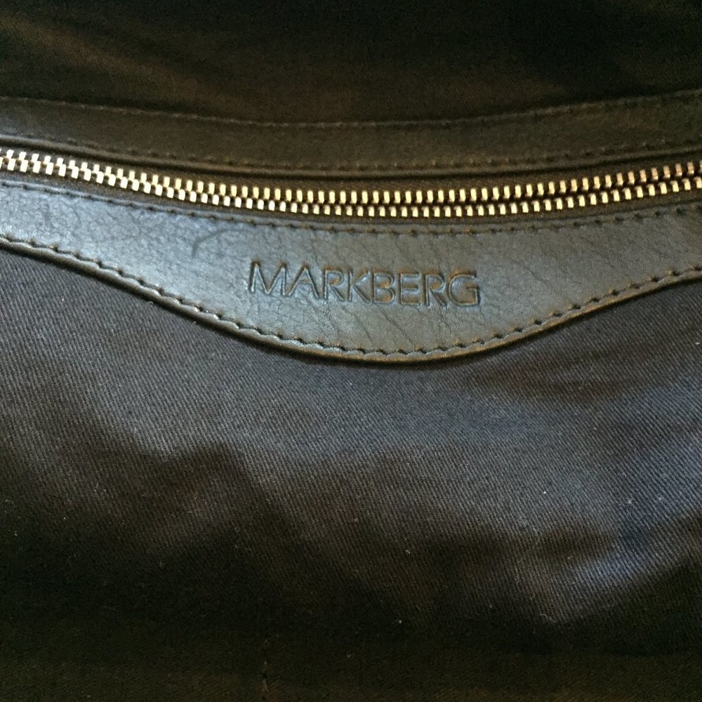 ❗️SOLD❗️Markberg Denmark Minimalist Black Leather Backpack - Picture 7 of 10